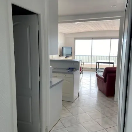 Le Chimene T3 Face Au Dernier Etage 아파트 *